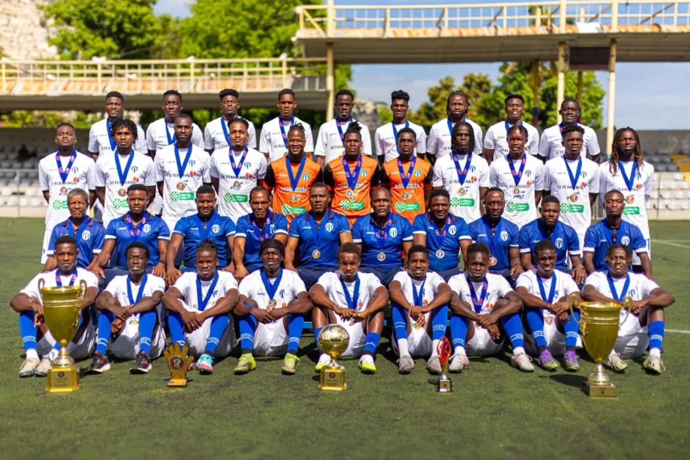 Groupe du Violette Athletic Club pour la saison 2026